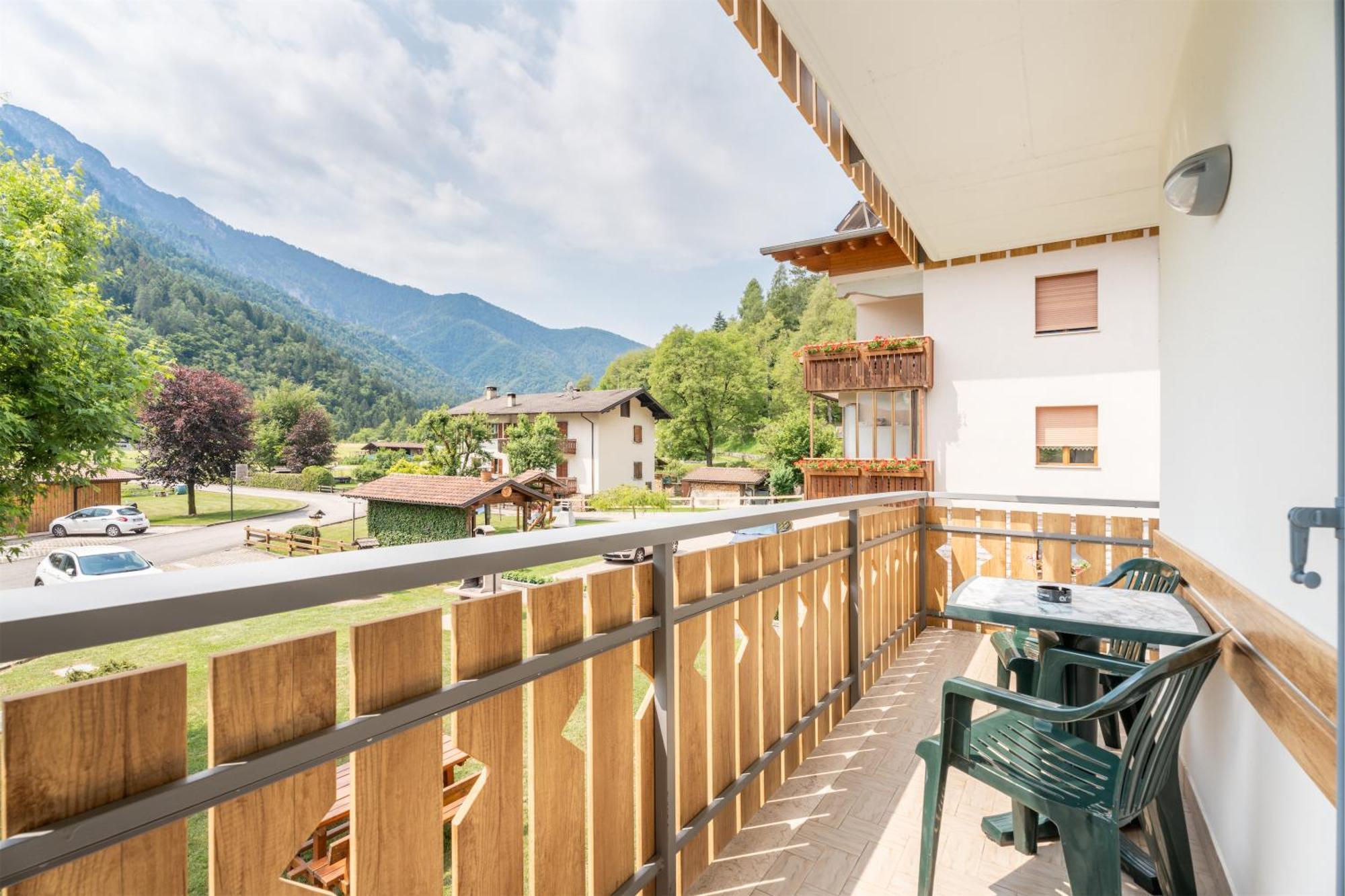 Residence Alessio Bezzecca Exterior photo